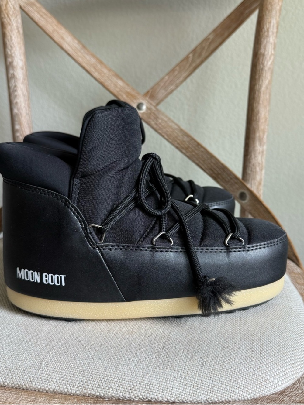 Moon boot evx black nylon pumps - Picture 4 of 6